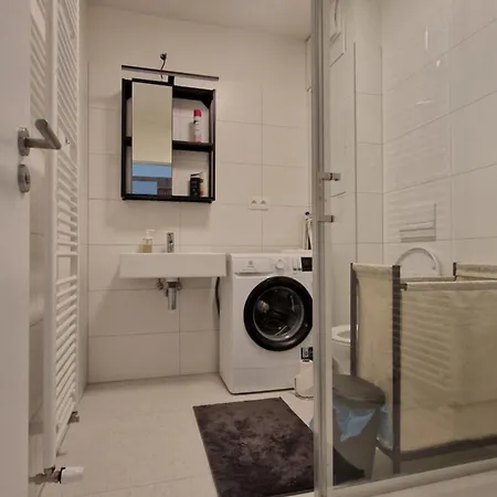 Skyflat Bratislava-new Near Airport Free Parking