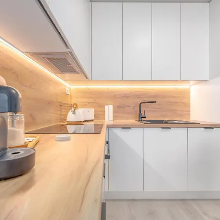 Skyflat Bratislava-new Near Airport Free Parking 아파트 *