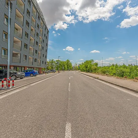 Apartmán Skyflat Bratislava-new Near Airport